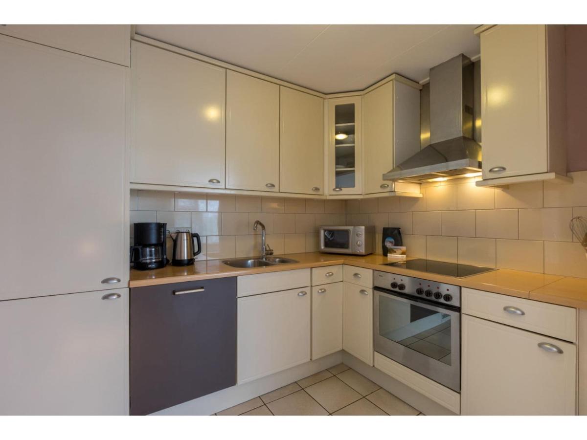 Apartment With Mini Campsite And Playground Vrouwenpolder Exteriér fotografie