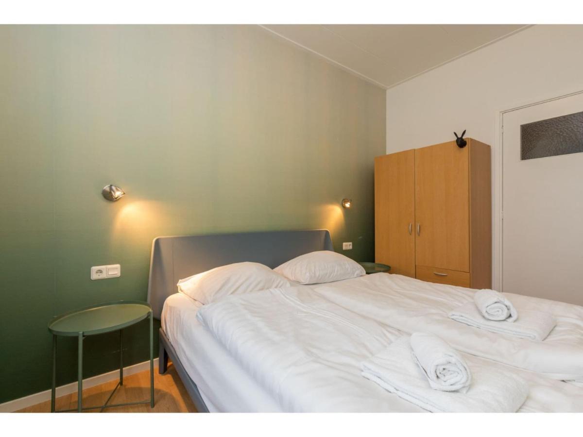 Apartment With Mini Campsite And Playground Vrouwenpolder Exteriér fotografie