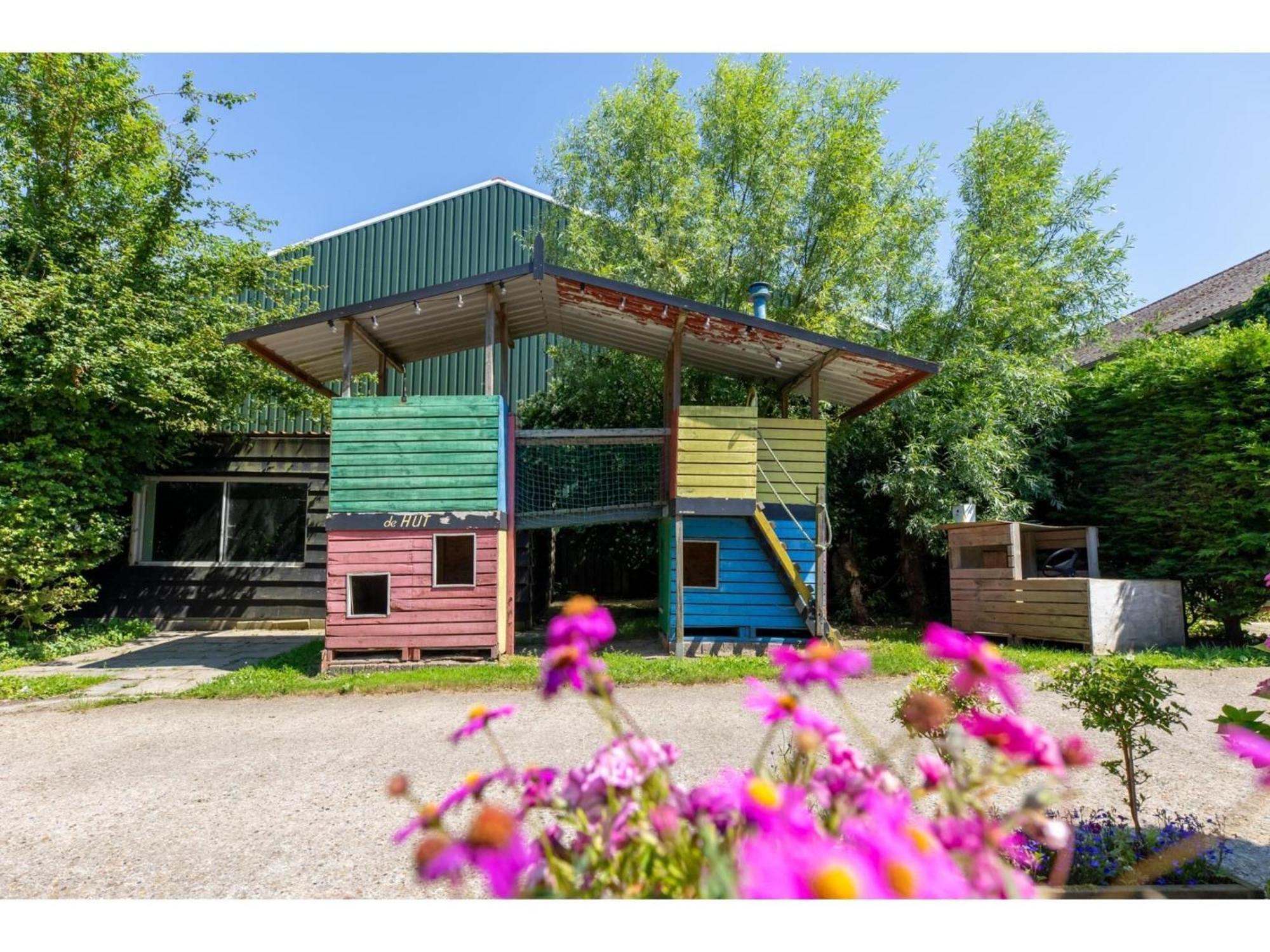 Apartment With Mini Campsite And Playground Vrouwenpolder Exteriér fotografie